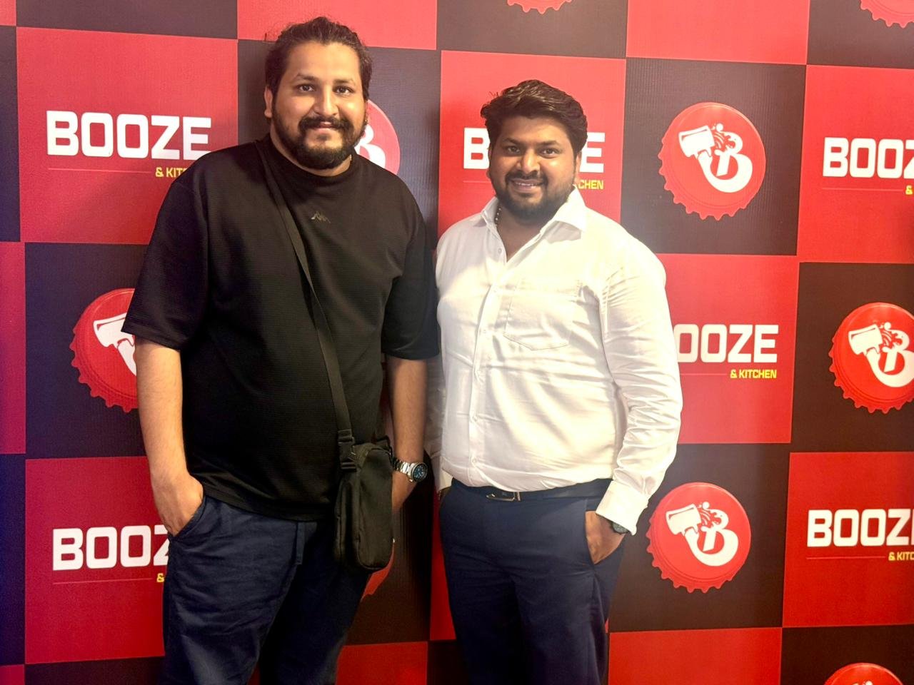 🗞️ Brothers Bring “Quarter Bar Comfort with Live Music Vibe” to Dadar