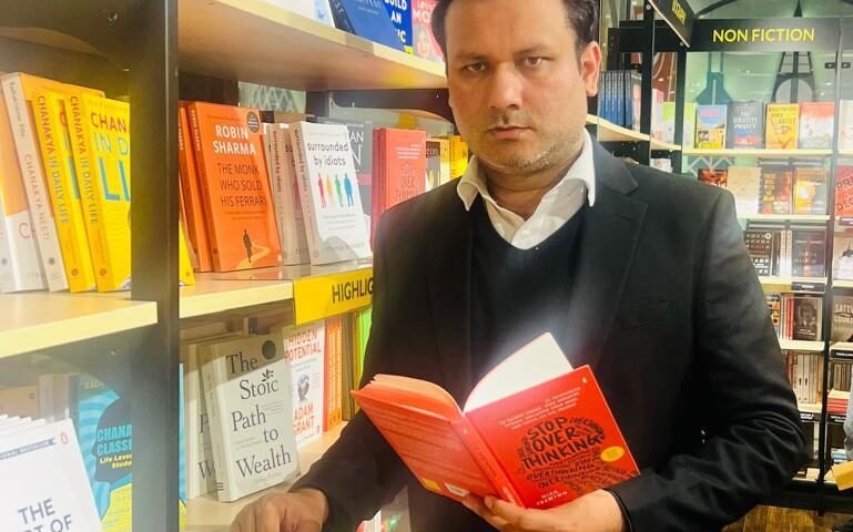 Advocate Sumit Saddi: Beyond the Courtroom, Into the Mind of Law